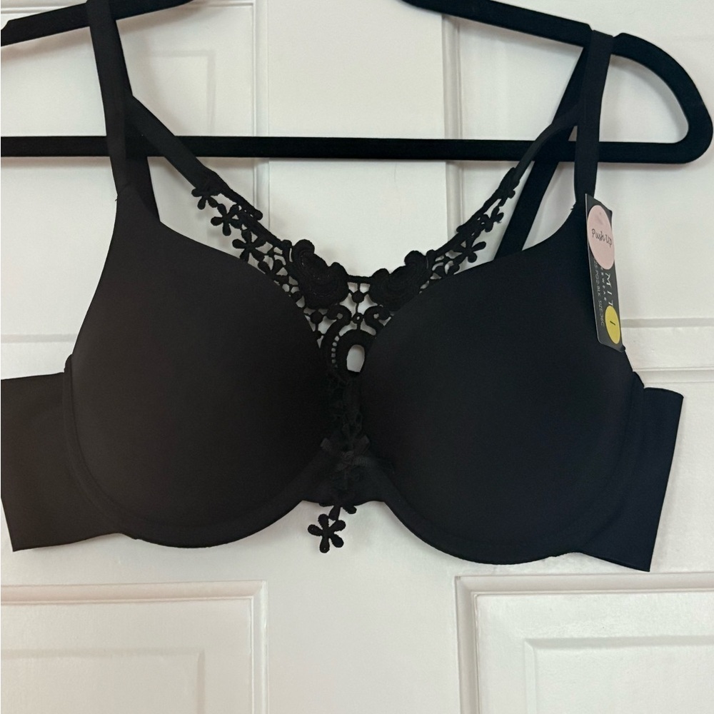 Youmita Black Floral Lace Bra